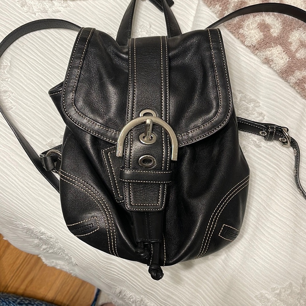 Vintage coach small bag/backpack